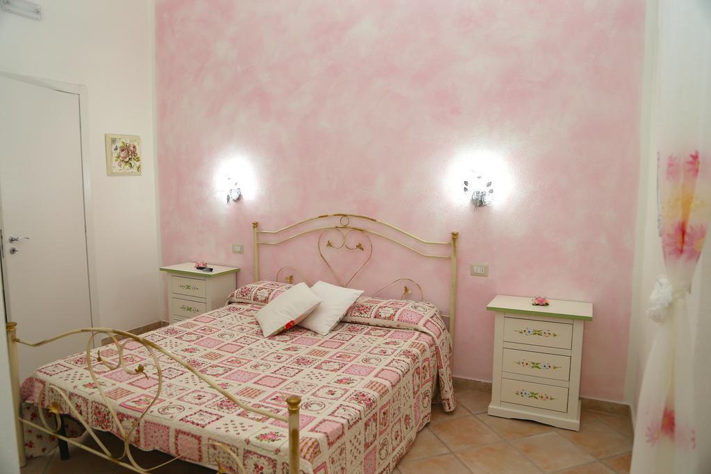 B&B Le Rose Olbia Room photo